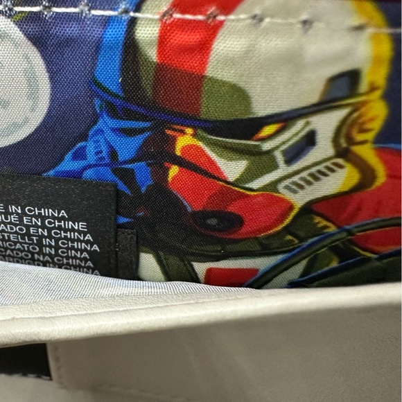 NWT - Loungefly Star Wars Wallet - Picture 3 of 5